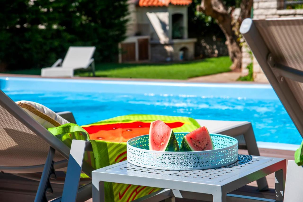 Villa Francesco โรวีน ภายนอก รูปภาพ