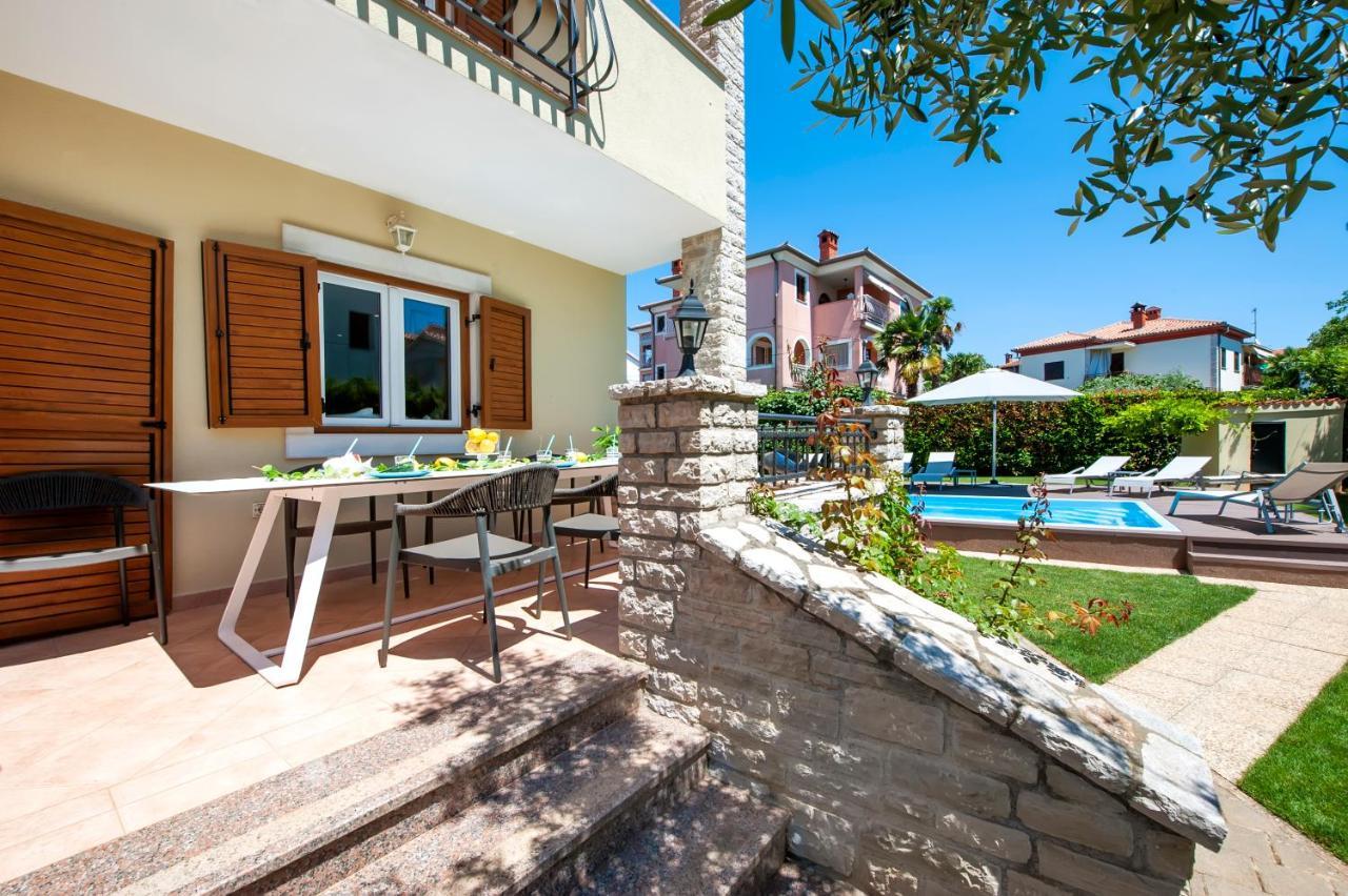Villa Francesco โรวีน ภายนอก รูปภาพ