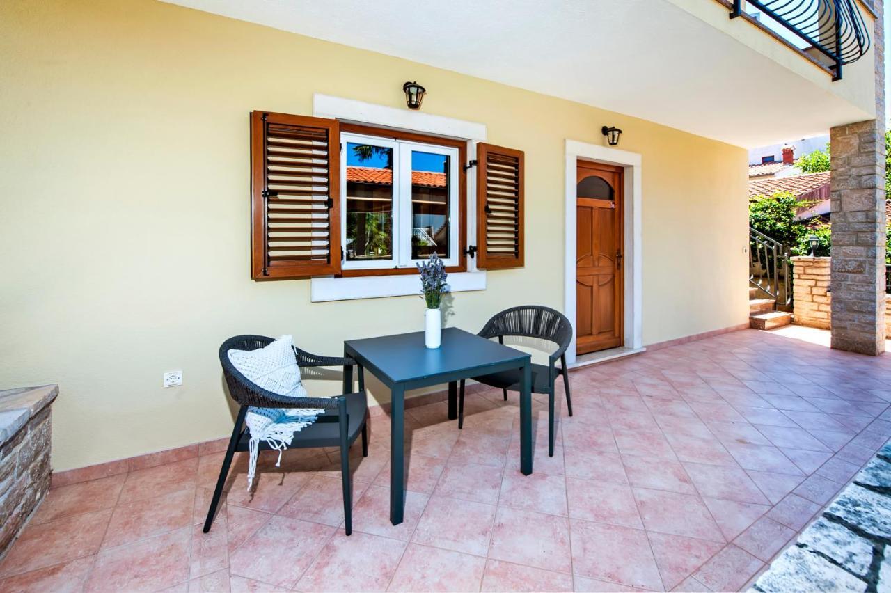 Villa Francesco โรวีน ภายนอก รูปภาพ