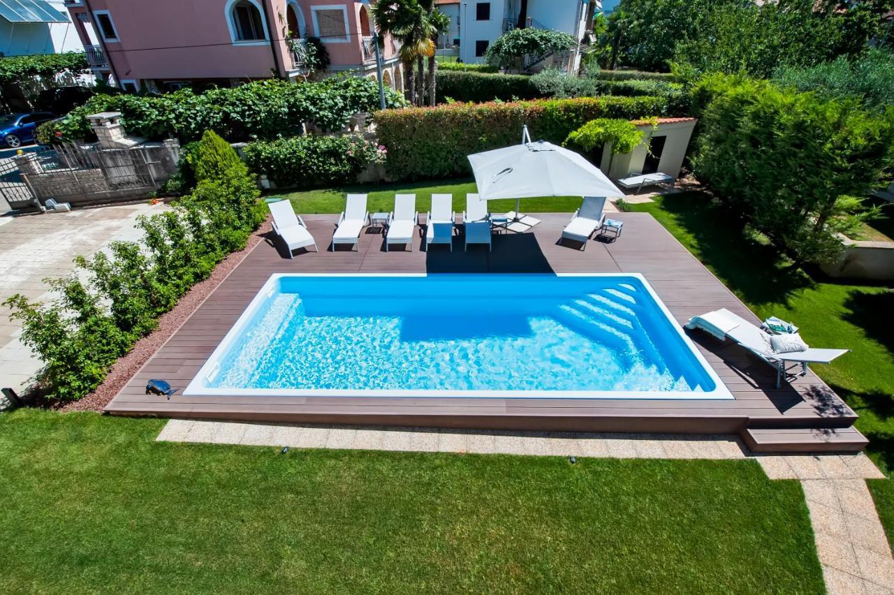 Villa Francesco โรวีน ภายนอก รูปภาพ