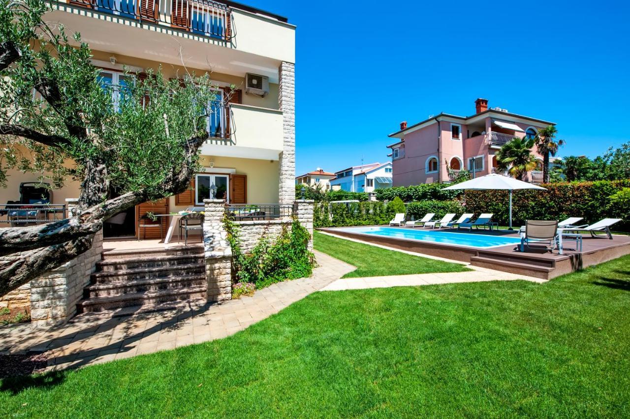 Villa Francesco โรวีน ภายนอก รูปภาพ